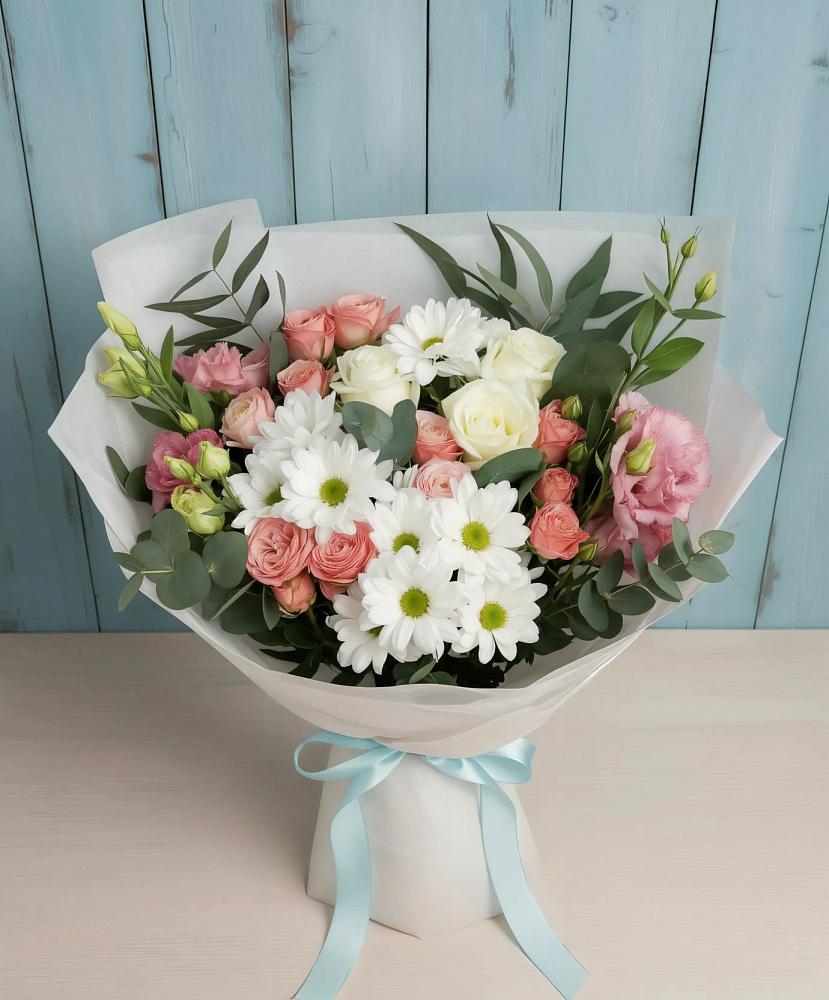Букет цветов из: Розы, Лизиантусы и Хризантемы в Новом Хушете