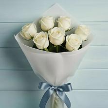 Букет 7 Белых роз Эдлесс Лав в Новом Хушете