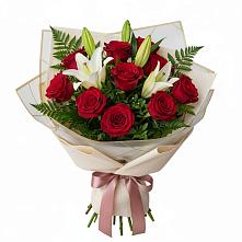 Букет цветов из:  Лилии и Розы в Новом Хушете
