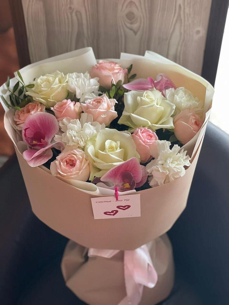 Букет цветов из: Орхидеи, Розы и Гвоздики в Новом Хушете