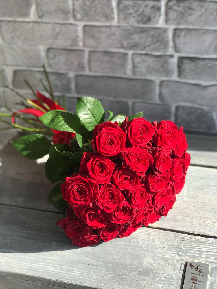 Букет Красные розы Фридом в Новом Хушете
