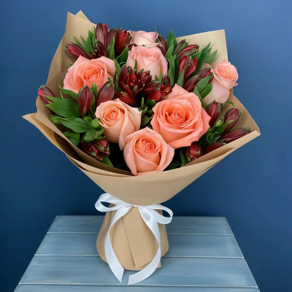 Букет цветов из: Розы и Альстромерии в Новом Хушете