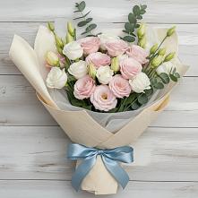 Букет цветов из:  Лизиантусы в Новом Хушете