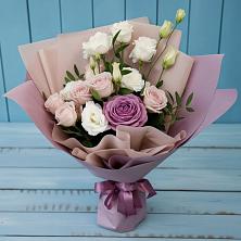 Букет цветов из:  Розы и Лизиантусы в Новом Хушете