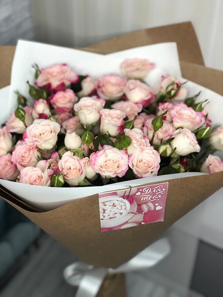 Букет цветов из: Розы в Новом Хушете