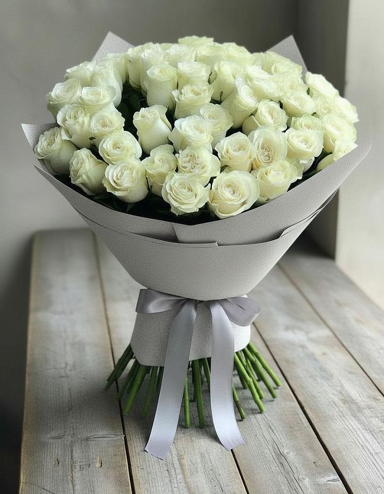Букет 35 Белых роз в Новом Хушете