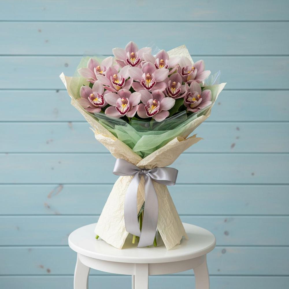 Букет цветов из: Орхидеи и Розы в Новом Хушете