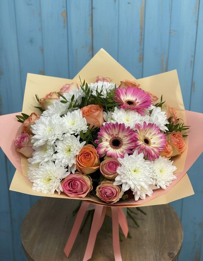 Букет цветов из: Розы, Герберы и Хризантемы в Новом Хушете
