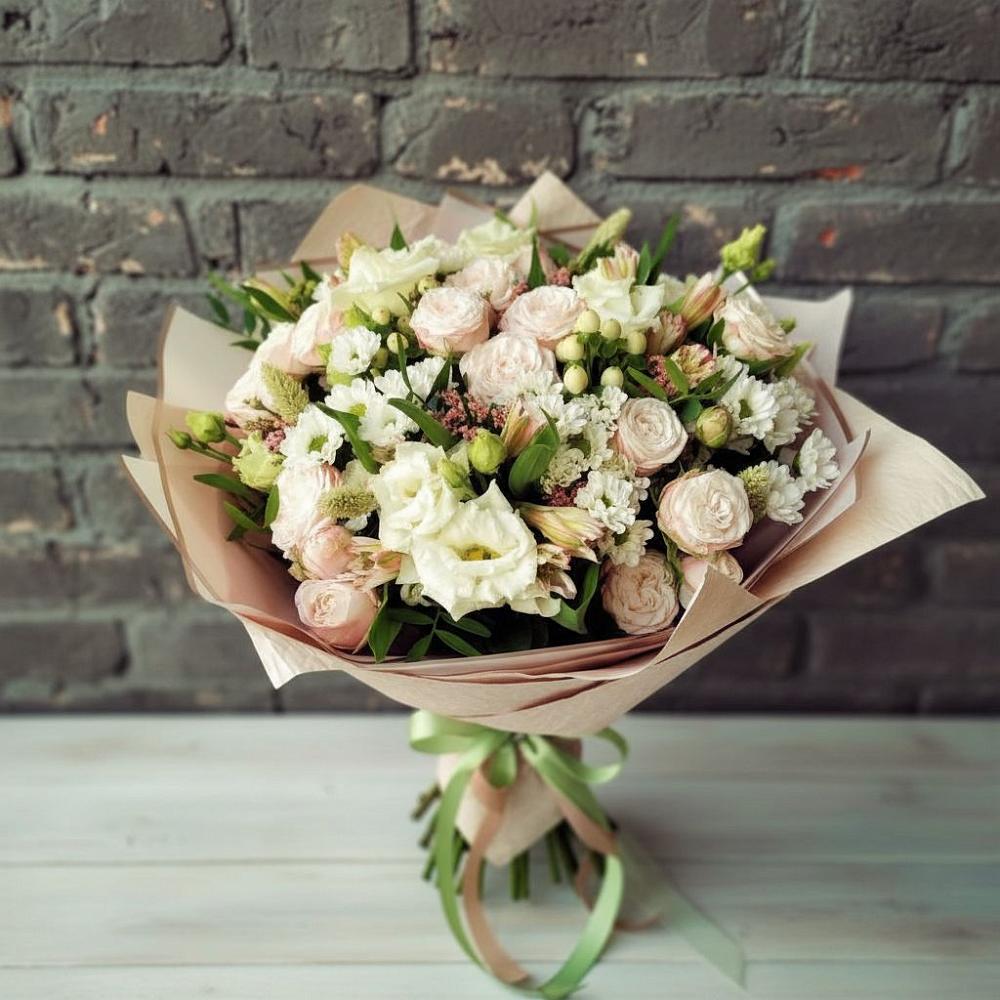 Букет цветов из: Альстромерии, Розы и Хризантемы в Новом Хушете