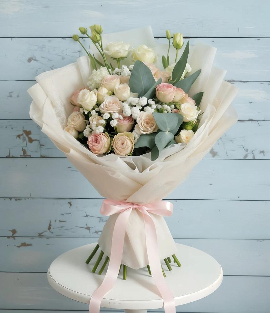 Букет цветов из: Розы и Лизиантусы в Новом Хушете