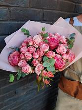 Букет розы в пальмах в Новом Хушете Букет цветов из: Розы в Новом Хушете