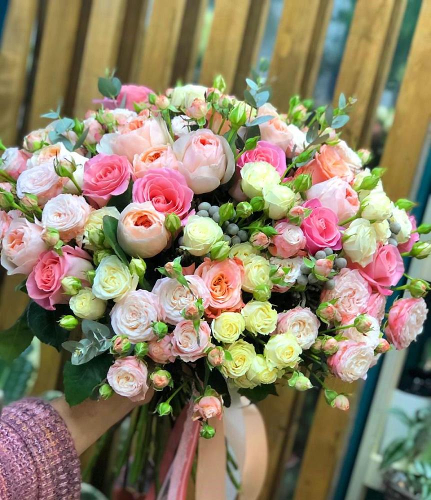 Букет цветов из: Розы в Новом Хушете