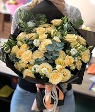 Букет цветов из:  Розы и Лизиантусы в Новом Хушете