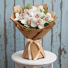 Букет цветов из:  Орхидеи и Розы в Новом Хушете